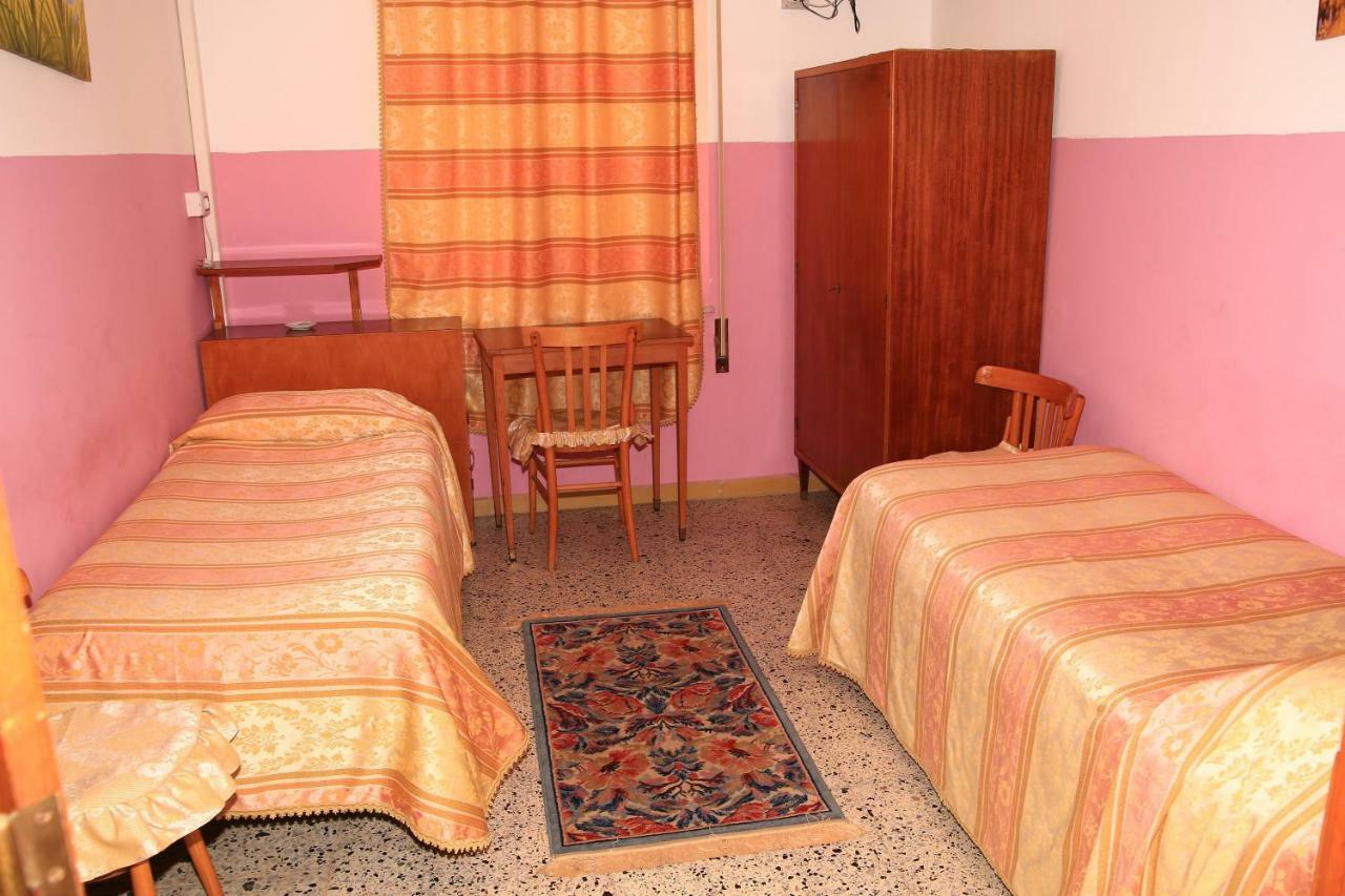 Hotel San Vincenzo Soverato Marina Extérieur photo